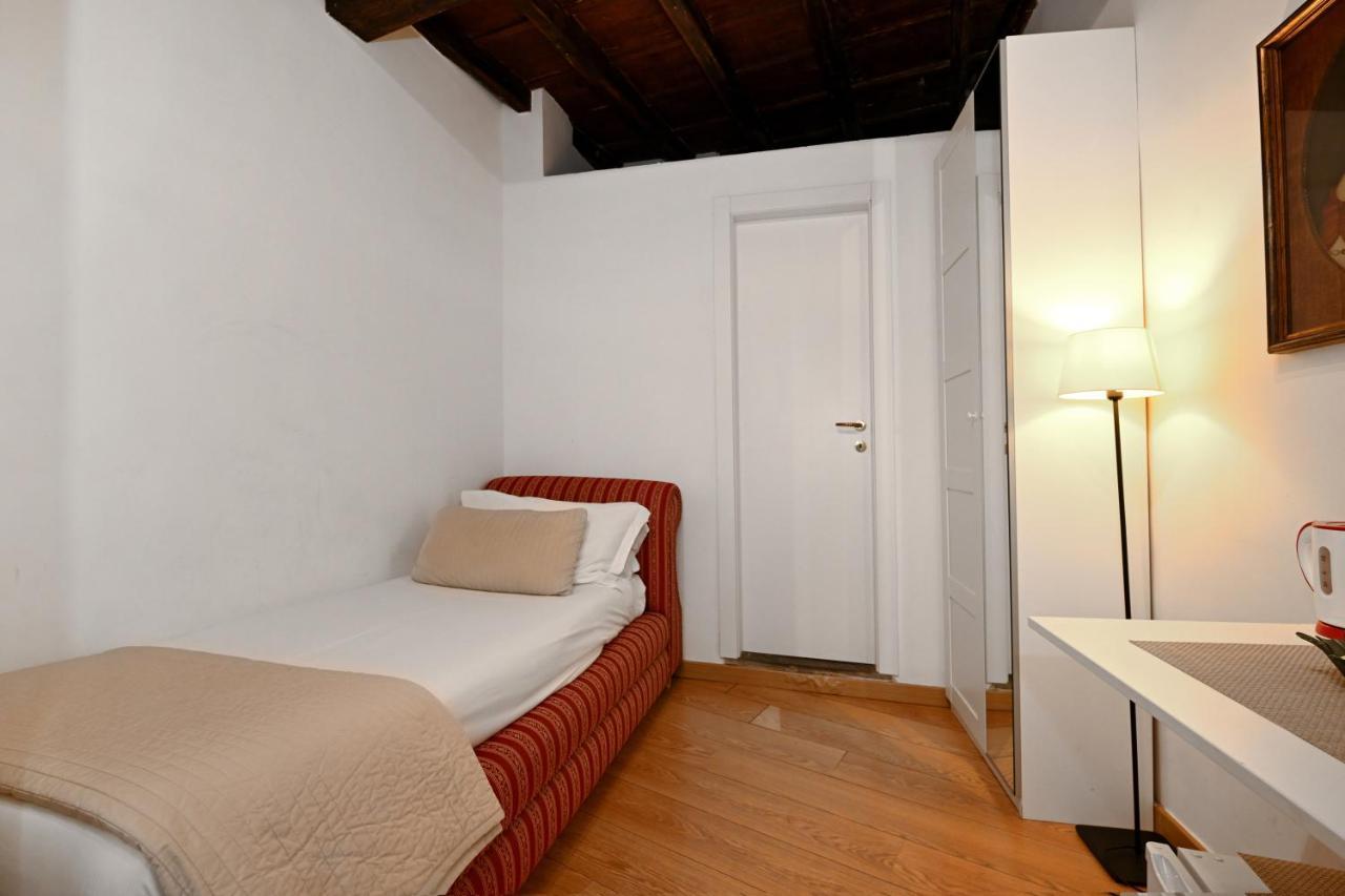 Sangallo Rooms - Residenze Romanae Eksteriør bilde