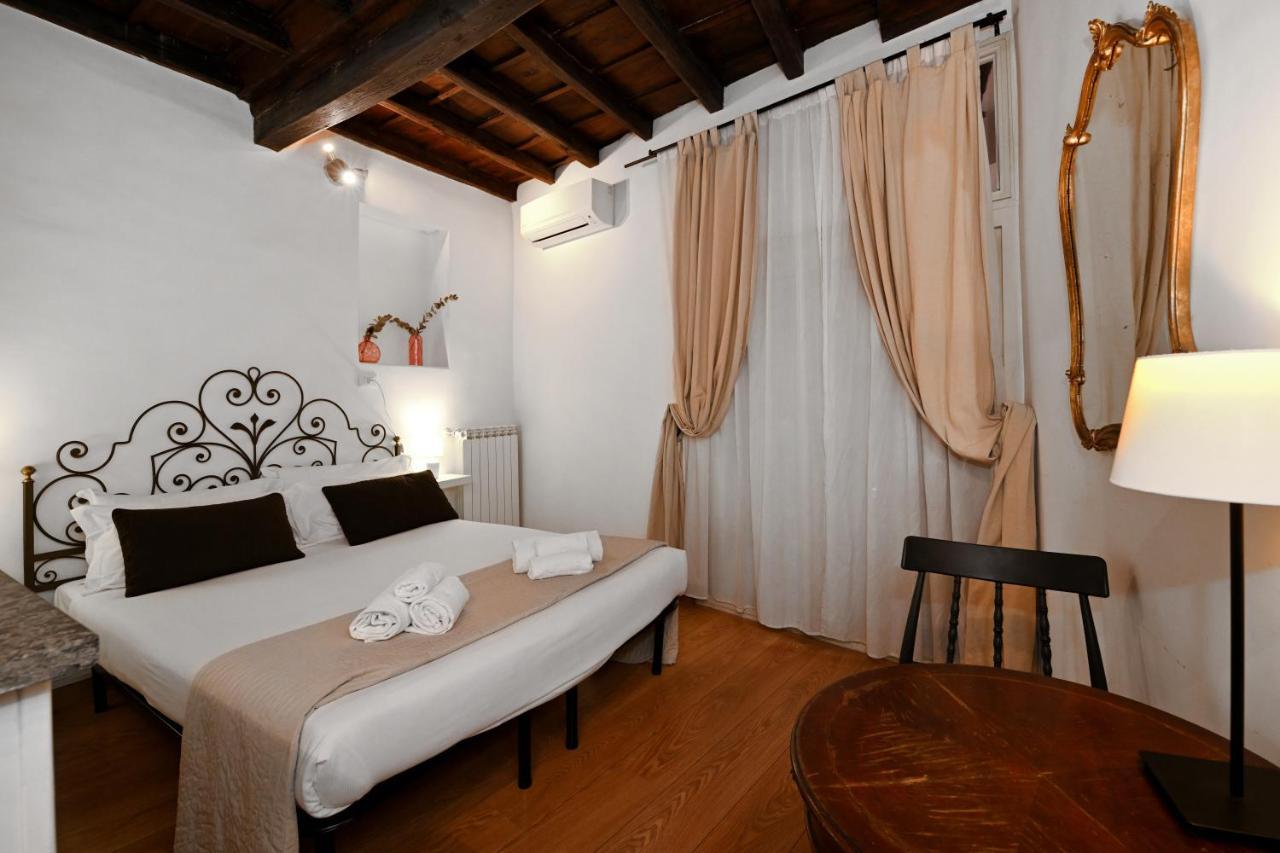 Sangallo Rooms - Residenze Romanae Eksteriør bilde